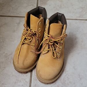 Timberland Tan Kids Boots with Yellow Laces